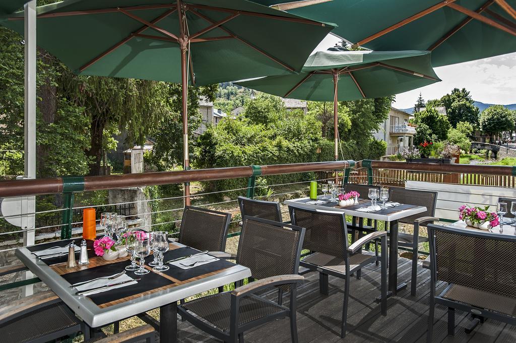 Logis Hotel Restaurant Family & Spa Meyrueis Exterior photo