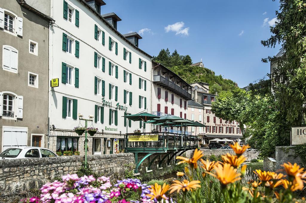 Logis Hotel Restaurant Family & Spa Meyrueis Exterior photo